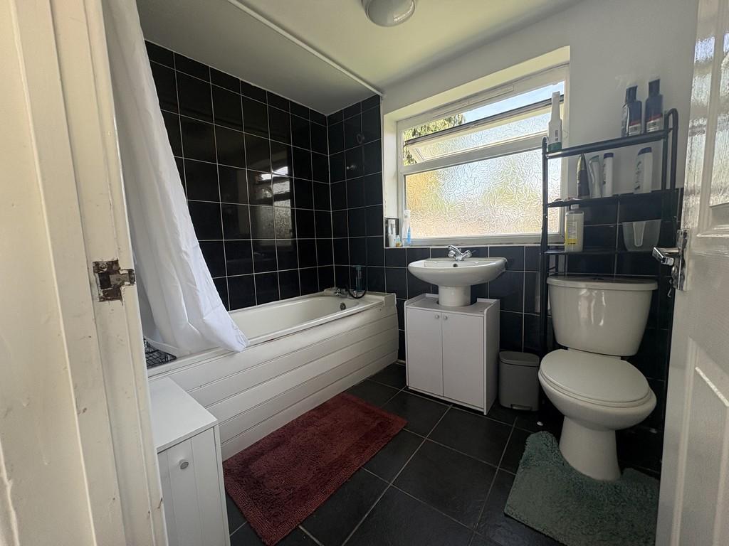 11 northcote bathroom