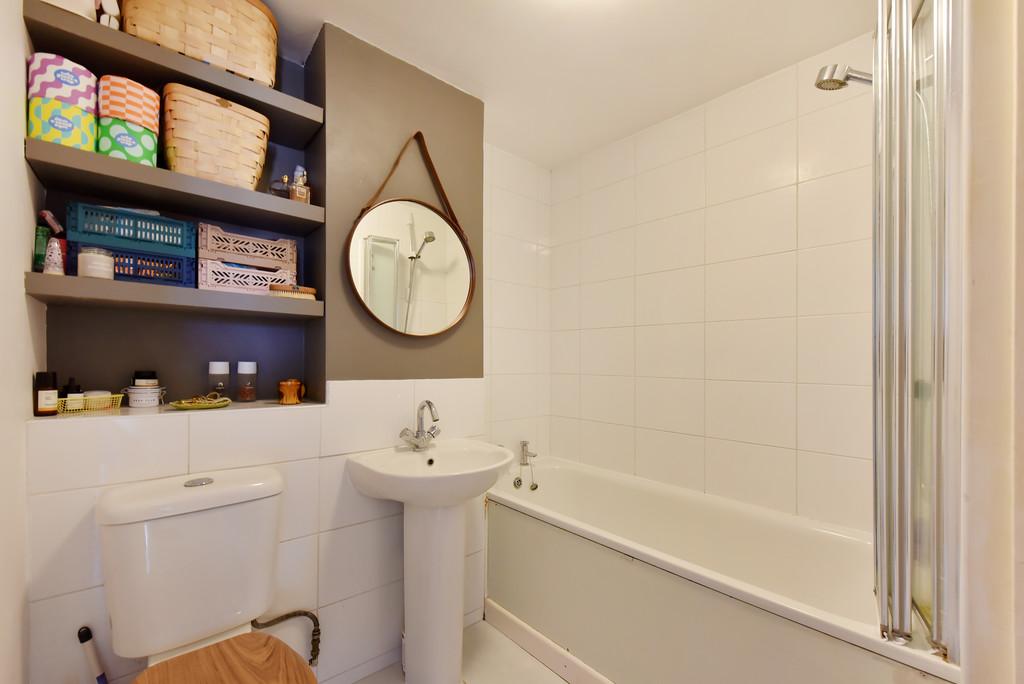 32 edmeston close (1)