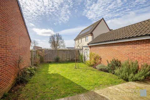 12 Harebell Road, Attleborough, NR17 1FA