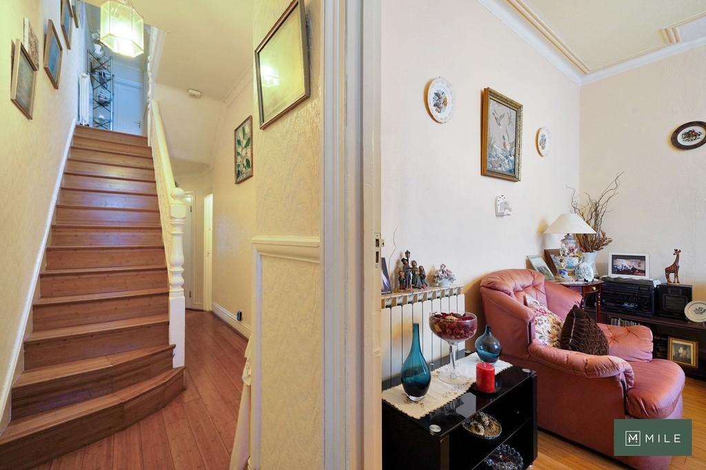 38 Napier Road - ec1gh1 V8 Rbi Baex Nniah