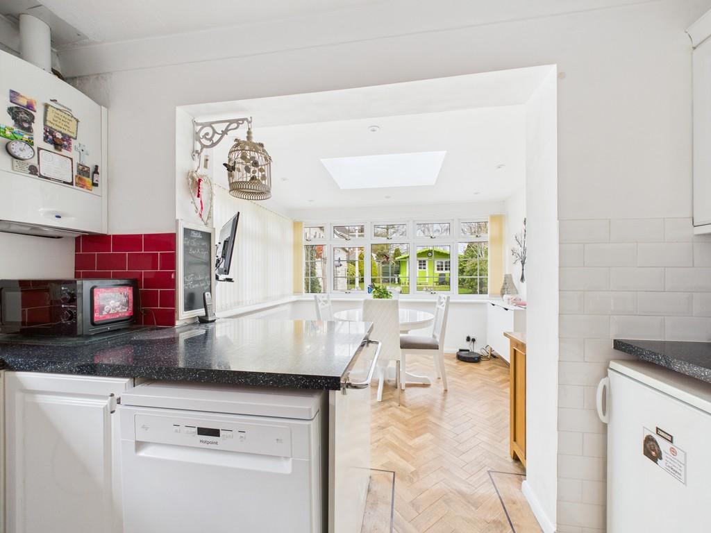 Cam05068 g0 pr0011 still033