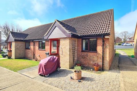 2 bedroom semi-detached bungalow for sale, Waterfield Meadows, North Walsham