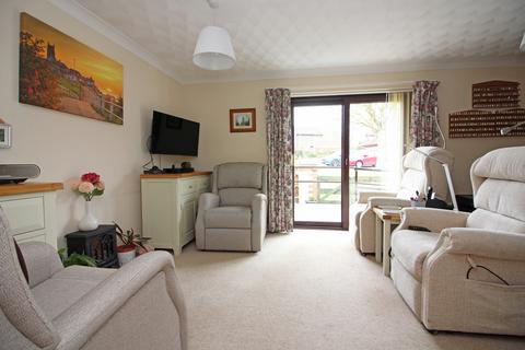 2 bedroom semi-detached bungalow for sale, Waterfield Meadows, North Walsham