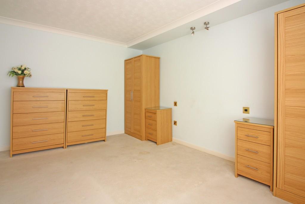 Bed1b