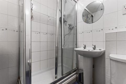 14 Saracen Close, Croydon, CR0 2HD