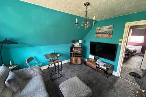 Flat 5, 3 Borthwick Road, Bournemouth, BH1 4ER