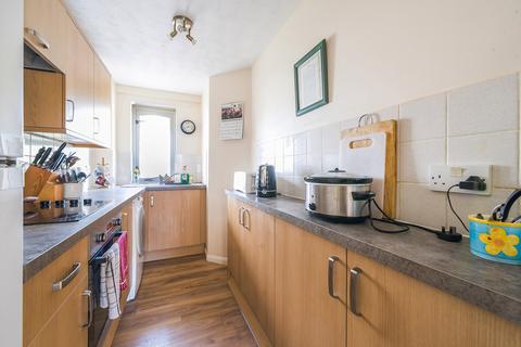 1 bedroom maisonette for sale, Whaddon Road, Gloucestershire GL52
