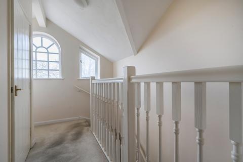 1 bedroom maisonette for sale, Whaddon Road, Gloucestershire GL52