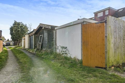 332 Garth Road, Morden, SM4 4NW