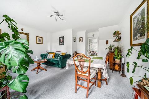 4 Greenacres Close, Orpington, BR6 7TS