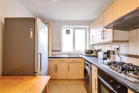 2 bedroom apartment for sale, The Alders, London SW16