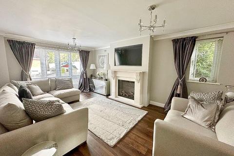 39 Samwell Way, Northampton, NN4 9QJ