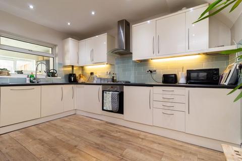 undefined, Godstone Road, Whyteleafe