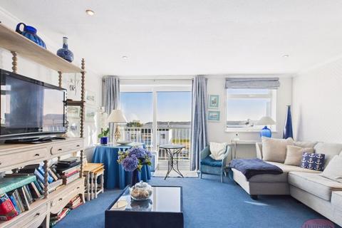3 bedroom townhouse for sale, Waterside, Mudeford Christchurch