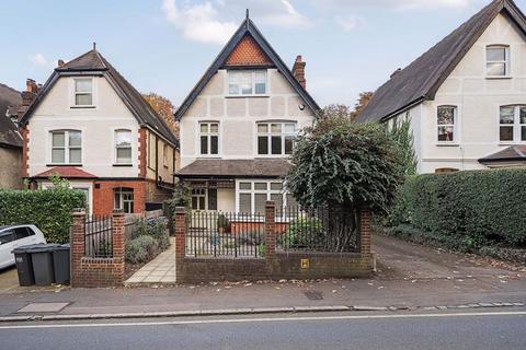 151 Sanderstead Road, South Croydon, CR2 0PH