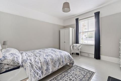 151 Sanderstead Road, South Croydon, CR2 0PH
