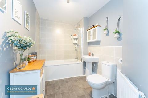 2 bedroom flat for sale, Sorrel Drive, Wilstock, Bridgwater