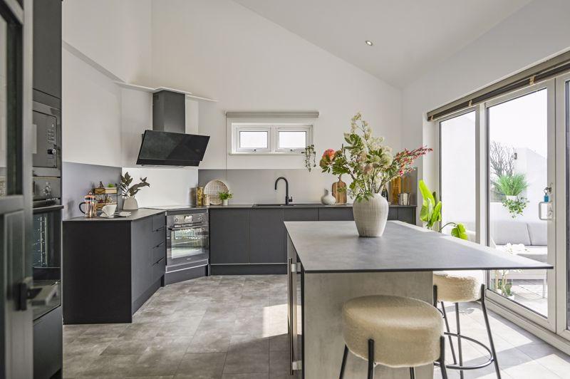 Kitchen island