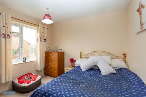 51 Dowell Close, Taunton, TA2 6AU
