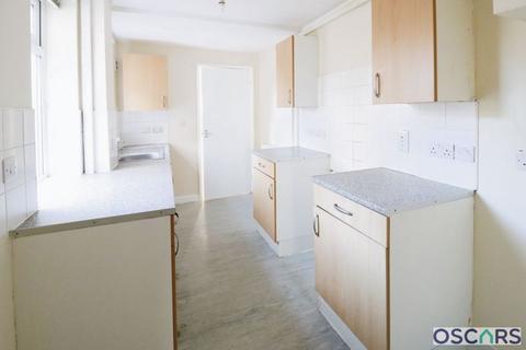 2 bedroom terraced house to rent, Thirlmere Avenue, Hull