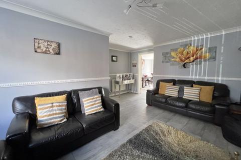 4 bedroom semi-detached house for sale, Abingdon Road, Erdington, Birmingham, B23 5HR