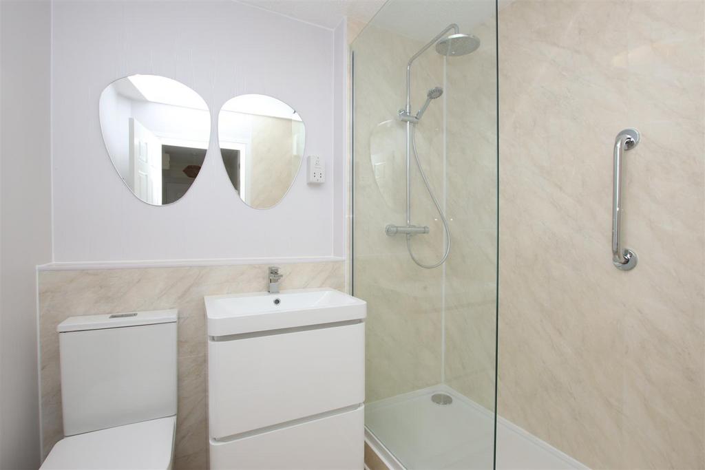 Shower room.JPG