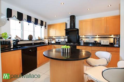 33 Watercress Road, Cheshunt, Waltham Cross, EN7 6XJ