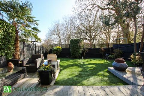 33 Watercress Road, Cheshunt, Waltham Cross, EN7 6XJ