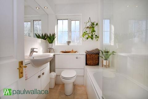 33 Watercress Road, Cheshunt, Waltham Cross, EN7 6XJ