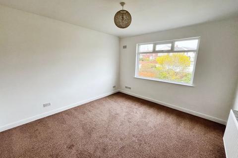 39 Bishops Road, Bolton, BL3 2JE
