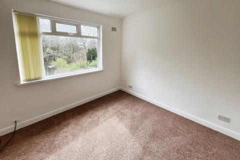39 Bishops Road, Bolton, BL3 2JE