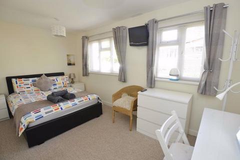 1 bedroom bungalow for sale, GREENWAY ROAD GALMPTON