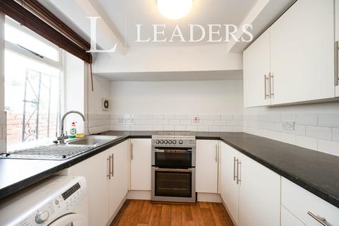 2 bedroom apartment to rent, Waverley Road, Southsea
