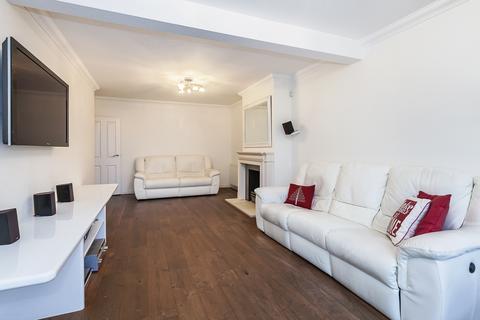 6 bedroom semi-detached house to rent, Farm Way, Buckhurst Hill, Essex, IG9