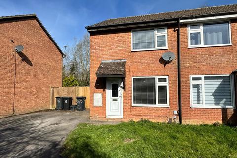 27 Basingstoke Close, Freshbrook, Swindon, SN5 8RB