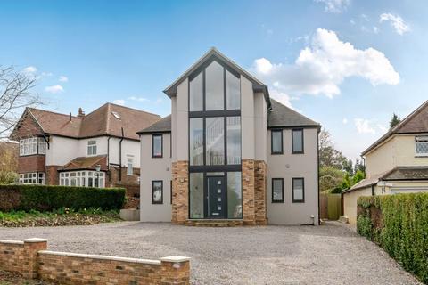 4 bedroom detached house for sale, Green Lane, Tadworth KT20