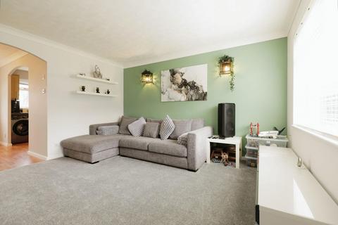 19 Yarrow Drive, Harrogate, HG3 2XD
