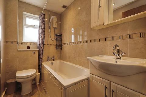 19 Yarrow Drive, Harrogate, HG3 2XD