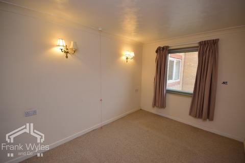 1 bedroom apartment for sale, Flat 57, Poplar Court, Kings Road, Lytham St. Annes, Lancashire