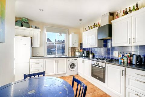 3 bedroom flat for sale, Lakeside Road, London, W14