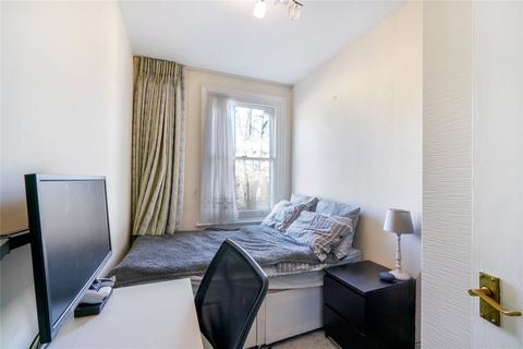 3 bedroom flat for sale, Lakeside Road, London, W14