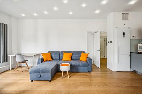 2 bedroom flat for sale, Marshall Street, London, W1F