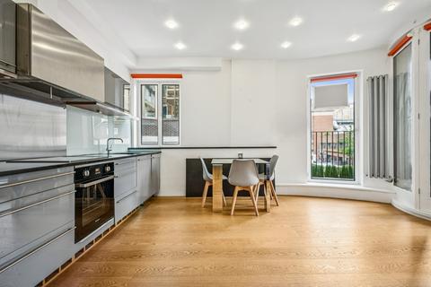2 bedroom flat for sale, Marshall Street, London, W1F