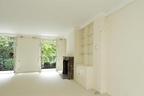 Stanhope Gardens, London, SW7