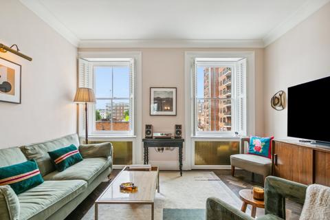 1 bedroom flat for sale, Ennismore Gardens London