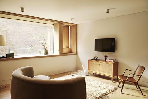 1 bedroom flat to rent, Weymouth Mews, London, W1G