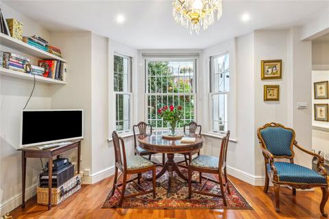2 bedroom flat to rent, Campden Grove, London, W8