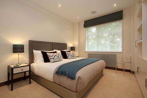 3 bedroom flat to rent, Ennismore Gardens, London, SW7