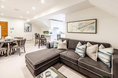 2 bedroom flat to rent, Rainville Road, London, W6