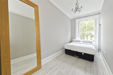 2 bedroom flat to rent, Princes Square, London, UK, W2